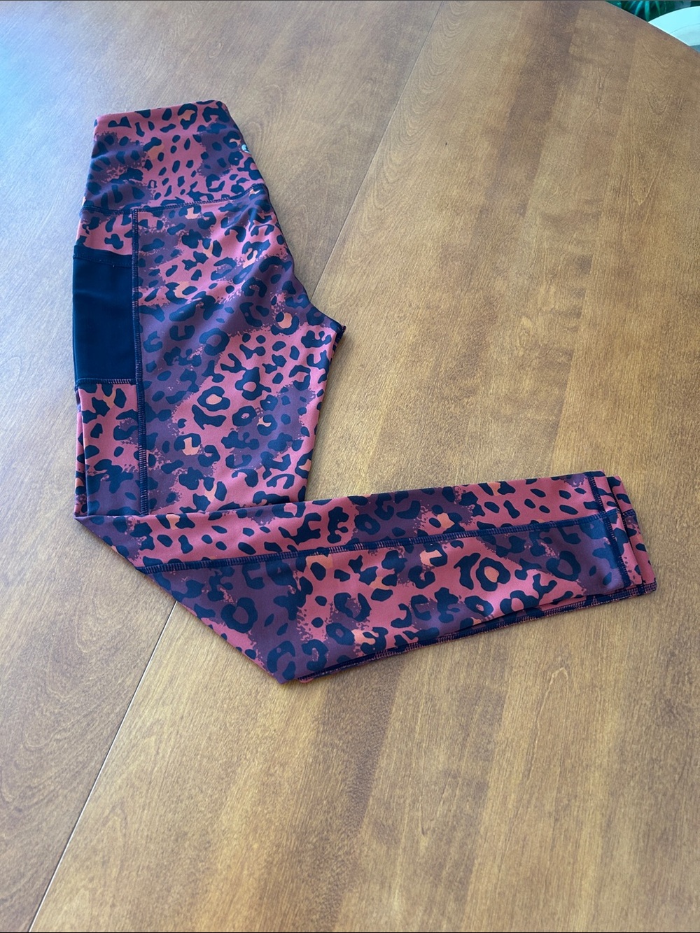 Women's Cheetah Print High-Waist Leggings